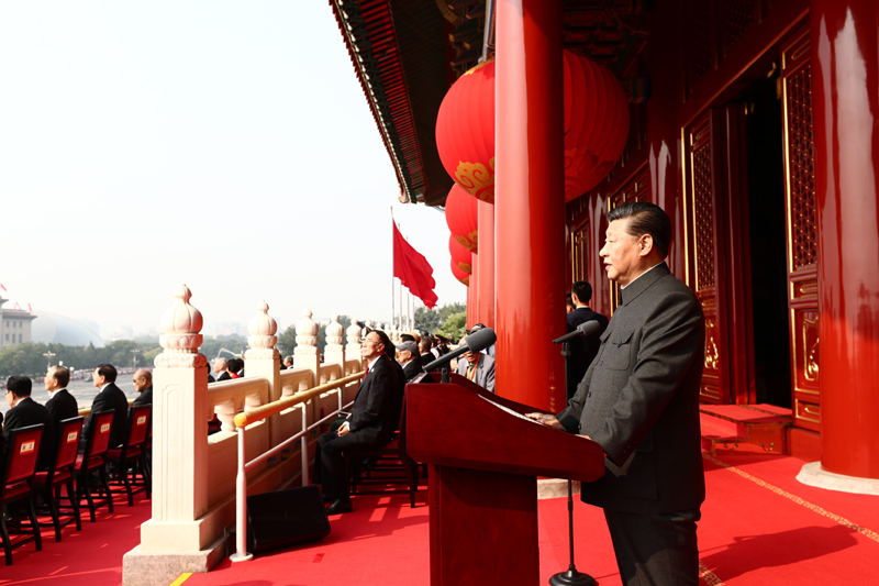 10月1日上午，慶祝中華人民共和國成立70周年大會在北京天安門廣場隆重舉行。中共中央總書記、國家主席、中央軍委主席習近平發(fā)表重要講話。