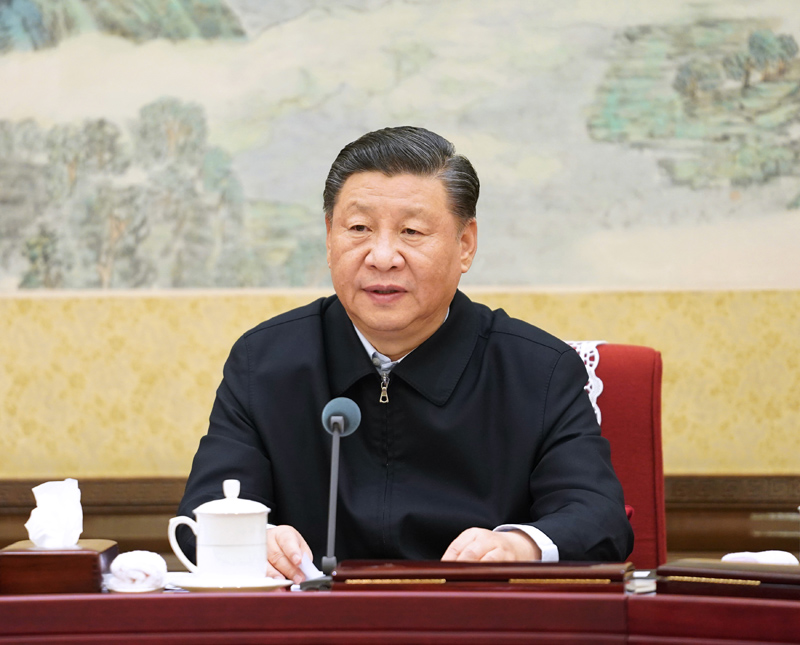12月26日至27日，中共中央政治局召開“不忘初心、牢記使命”專題民主生活會(huì)，中共中央總書記習(xí)近平主持會(huì)議并發(fā)表重要講話。新華社記者 李學(xué)仁 攝